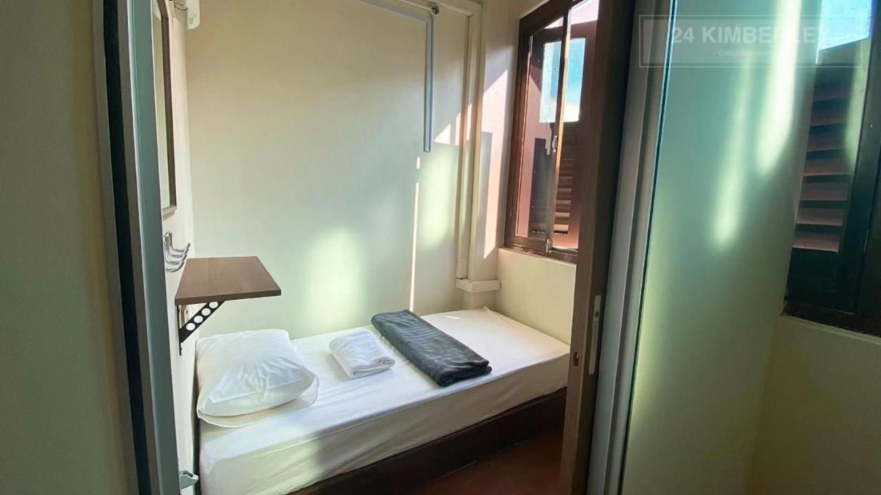 Hotel 24 Kimberley George Town Habitación foto