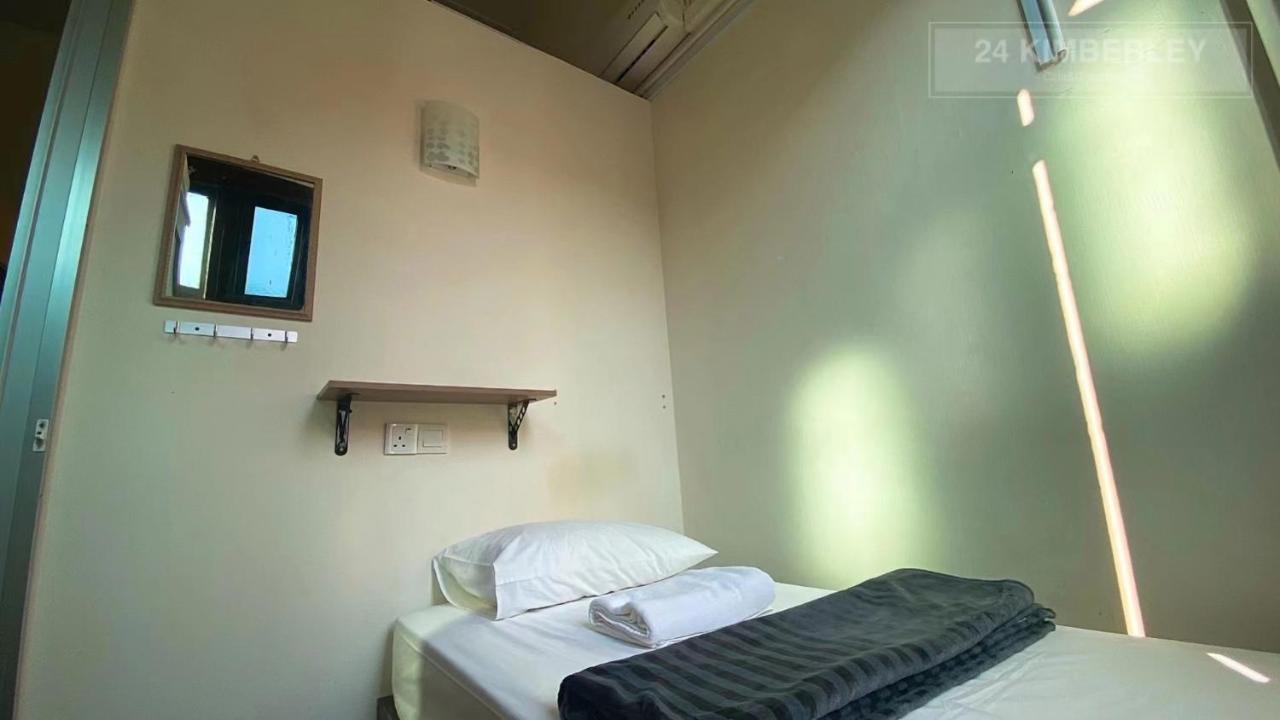 Hotel 24 Kimberley George Town Habitación foto